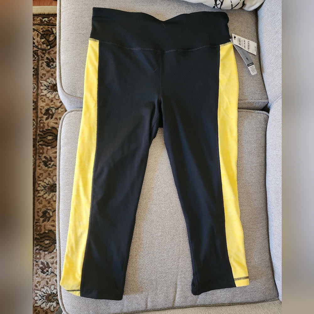Ideology leggings size M, black and yellow NWT, original price $24.50